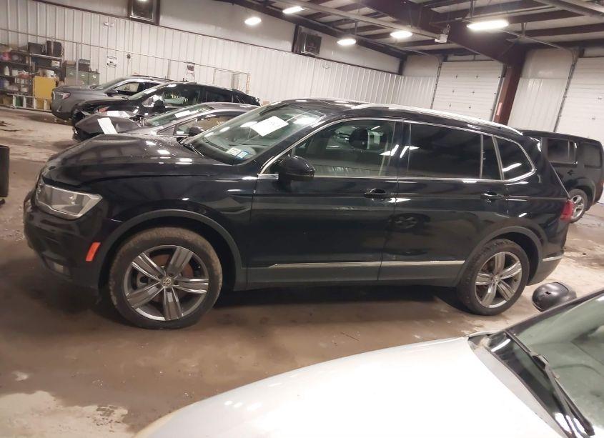 Photo 14 of 2021 Volkswagen Tiguan 2.0T SE/2.0T SE R-LINE BLACK/2.0T SEL (VIN 3VV2B7AX7MM002873)