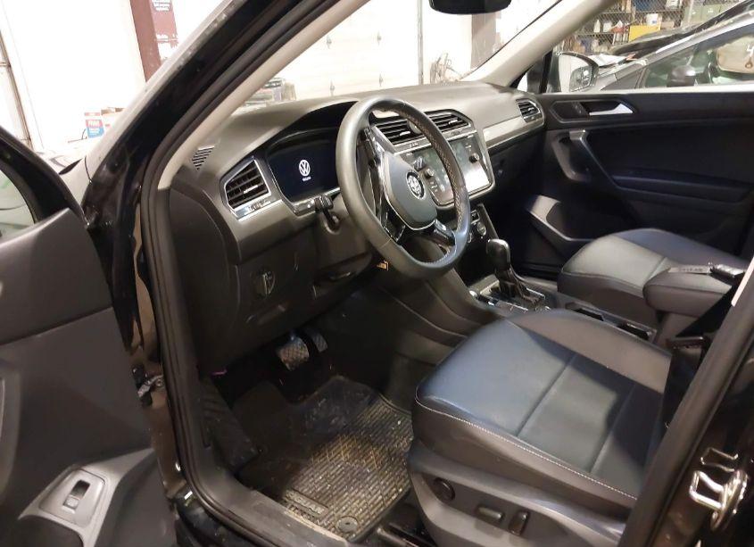 Photo 5 of 2021 Volkswagen Tiguan 2.0T SE/2.0T SE R-LINE BLACK/2.0T SEL (VIN 3VV2B7AX7MM002873)