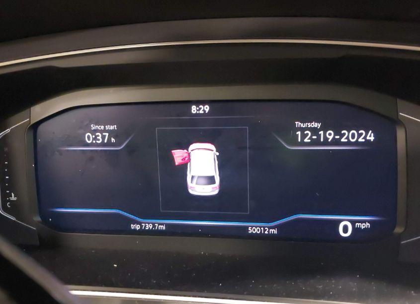 Photo 7 of 2021 Volkswagen Tiguan 2.0T SE/2.0T SE R-LINE BLACK/2.0T SEL (VIN 3VV2B7AX7MM002873)