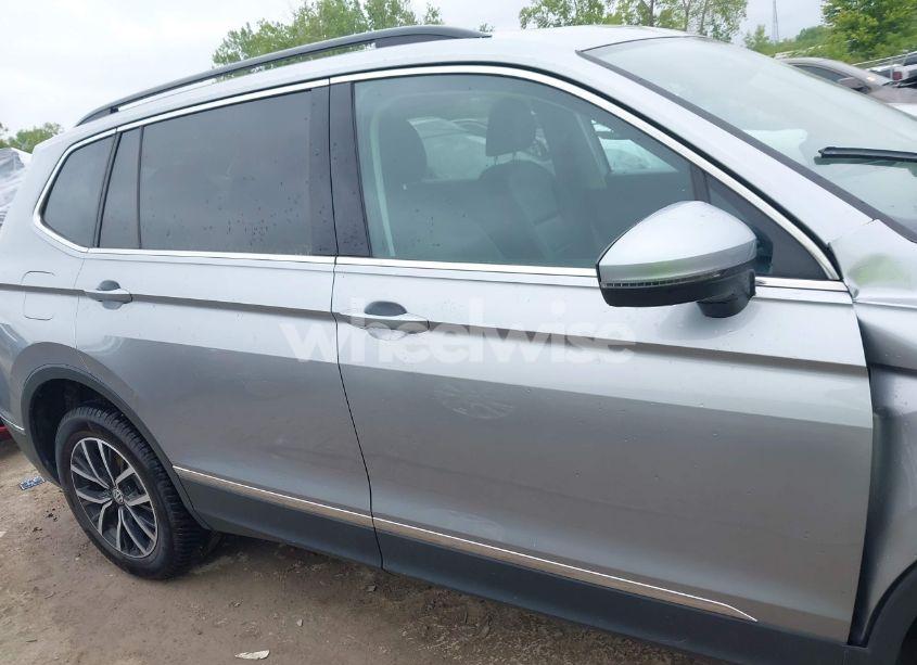 Photo 13 of 2021 Volkswagen Tiguan 2.0T SE/2.0T SE R-LINE BLACK/2.0T SEL (VIN 3VV2B7AX7MM005224)