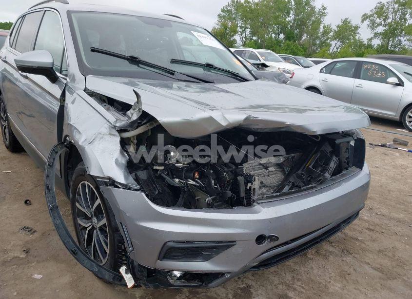 Photo 6 of 2021 Volkswagen Tiguan 2.0T SE/2.0T SE R-LINE BLACK/2.0T SEL (VIN 3VV2B7AX7MM005224)