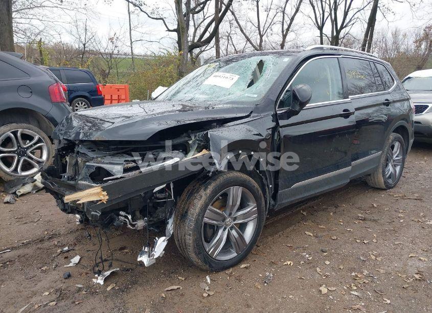 Photo 6 of 2021 Volkswagen Tiguan 2.0T SE/2.0T SE R-LINE BLACK/2.0T SEL (VIN 3VV2B7AX7MM100589)