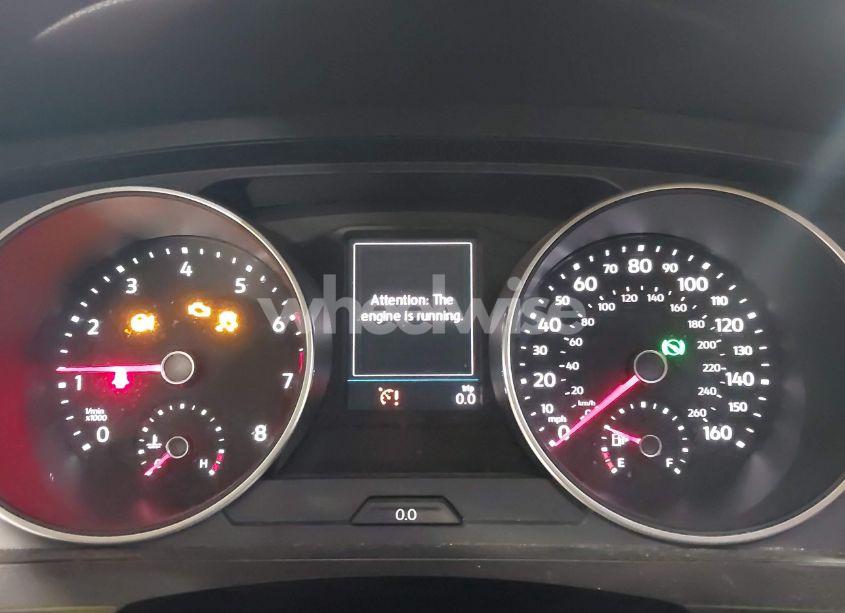 Photo 7 of 2018 Volkswagen Tiguan 2.0T SE/2.0T SEL (VIN 3VV2B7AX8JM113976)