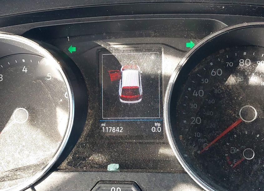 Photo 15 of 2018 Volkswagen Tiguan 2.0T SE/SEL (VIN 3VV2B7AX8JM146752)