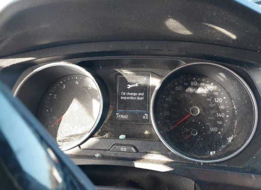 Photo 7 of 2018 Volkswagen Tiguan 2.0T SE/SEL (VIN 3VV2B7AX8JM146752)
