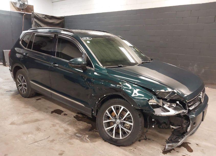 Photo 6 of 2018 Volkswagen Tiguan 2.0T SE/2.0T SEL (VIN 3VV2B7AX8JM220963)