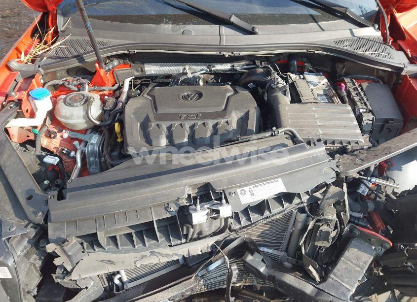 Photo 10 of 2019 Volkswagen Tiguan 2.0T SE/2.0T SEL/2.0T SEL R-LINE/2.0T SEL R-LINE BLACK (VIN 3VV2B7AX8KM004502)