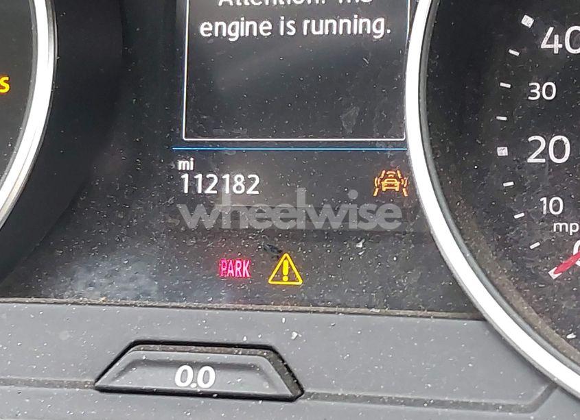 Photo 15 of 2019 Volkswagen Tiguan 2.0T SE/2.0T SEL/2.0T SEL R-LINE/2.0T SEL R-LINE BLACK (VIN 3VV2B7AX8KM180854)