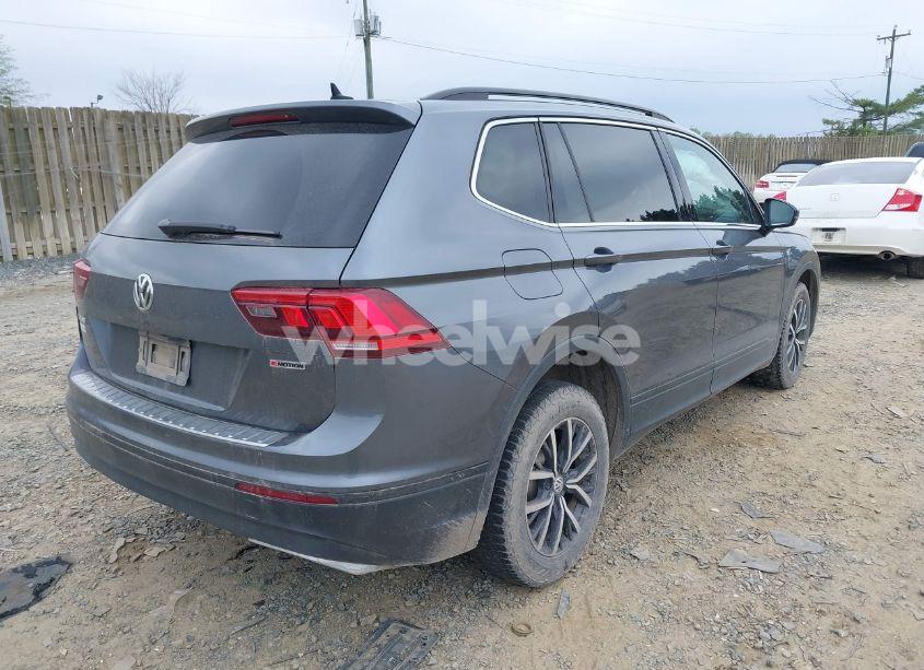 Photo 4 of 2019 Volkswagen Tiguan 2.0T SE/2.0T SEL/2.0T SEL R-LINE/2.0T SEL R-LINE BLACK (VIN 3VV2B7AX8KM180854)