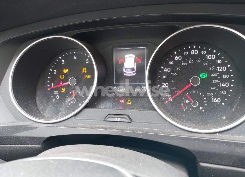 Photo 7 of 2019 Volkswagen Tiguan 2.0T SE/2.0T SEL/2.0T SEL R-LINE/2.0T SEL R-LINE BLACK (VIN 3VV2B7AX8KM180854)