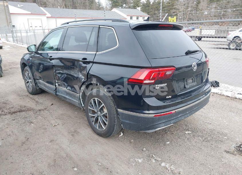 Photo 3 of 2020 Volkswagen Tiguan 2.0T SE/2.0T SE R-LINE BLACK/2.0T SEL (VIN 3VV2B7AX8LM071487)