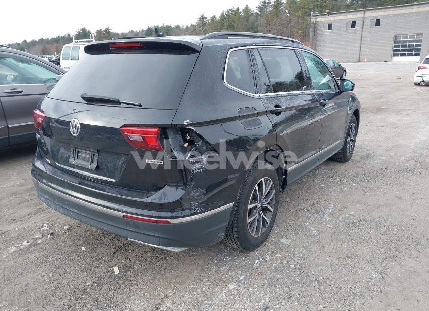 Photo 4 of 2020 Volkswagen Tiguan 2.0T SE/2.0T SE R-LINE BLACK/2.0T SEL (VIN 3VV2B7AX8LM071487)