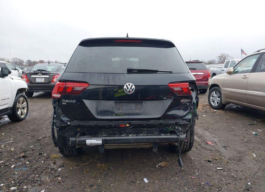 Photo 17 of 2020 Volkswagen Tiguan 2.0T SE/2.0T SE R-LINE BLACK/2.0T SEL (VIN 3VV2B7AX8LM156846)