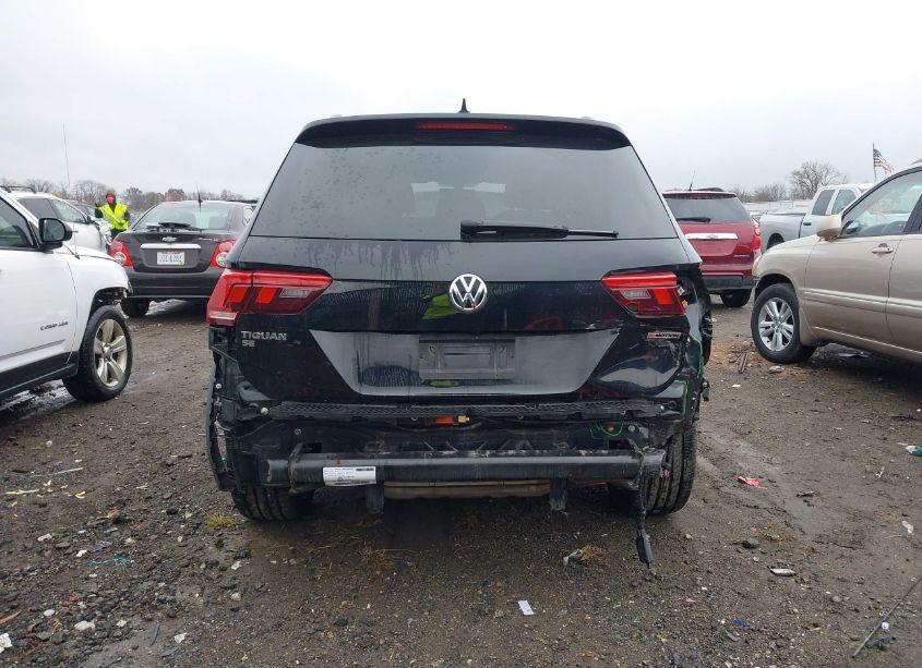 Photo 6 of 2020 Volkswagen Tiguan 2.0T SE/2.0T SE R-LINE BLACK/2.0T SEL (VIN 3VV2B7AX8LM156846)