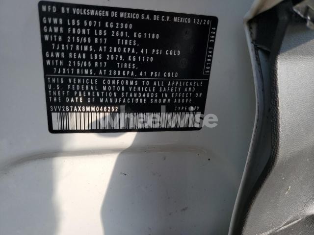 Photo 4 of 2021 VOLKSWAGEN TIGUAN SE (VIN 3VV2B7AX8MM046252)