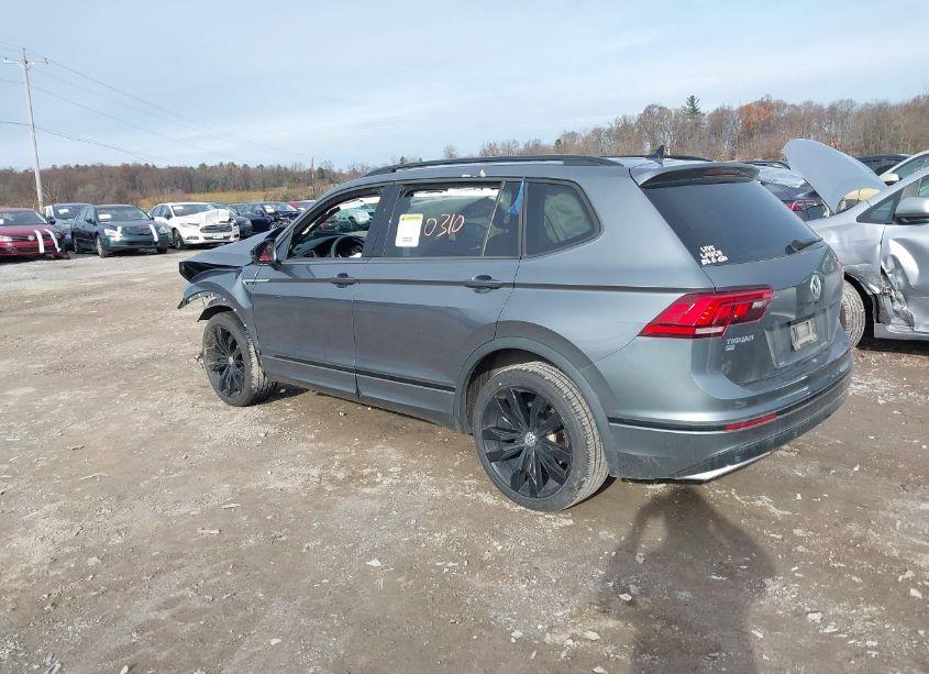 Photo 3 of 2021 Volkswagen Tiguan 2.0T SE/2.0T SE R-LINE BLACK/2.0T SEL (VIN 3VV2B7AX8MM115683)