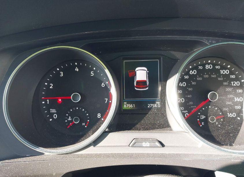 Photo 16 of 2019 Volkswagen Tiguan 2.0T SE/2.0T SEL/2.0T SEL R-LINE/2.0T SEL R-LINE BLACK (VIN 3VV2B7AX9KM192642)