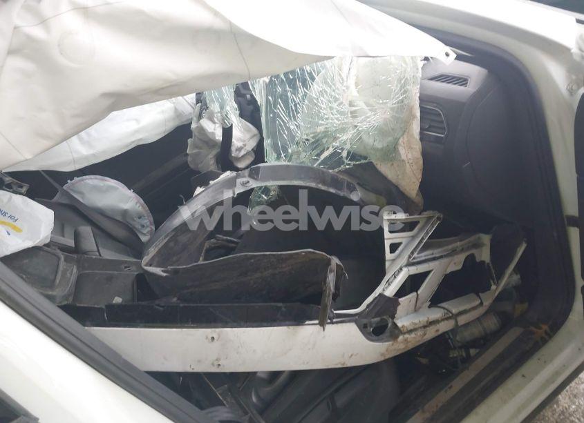 Photo 5 of 2020 Volkswagen Tiguan 2.0T SE/2.0T SE R-LINE BLACK/2.0T SEL (VIN 3VV2B7AX9LM141675)