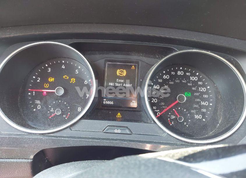 Photo 7 of 2020 Volkswagen Tiguan (VIN 3VV2B7AX9LM163952)