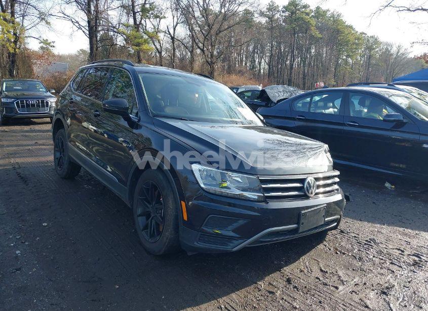 2021 Volkswagen Tiguan 2.0T SE/2.0T SE R-LINE BLACK/2.0T SEL (VIN 3VV2B7AX9MM005404) main photo