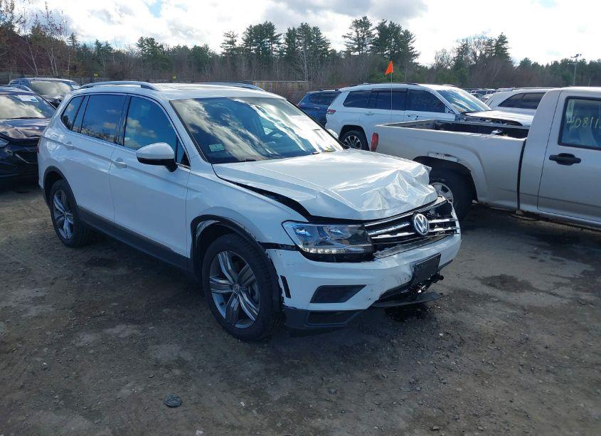 2021 Volkswagen Tiguan 2.0T SE/2.0T SE R-LINE BLACK/2.0T SEL (VIN 3VV2B7AX9MM017729) main photo