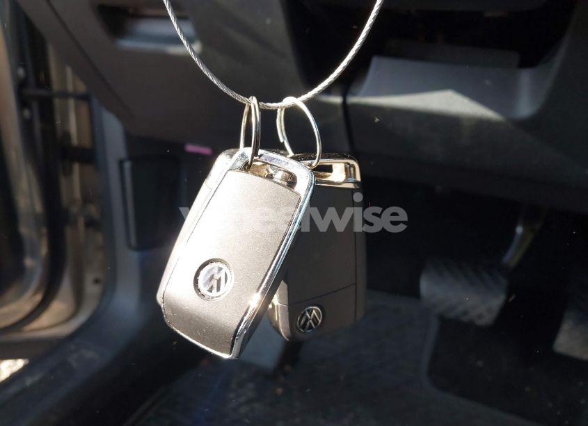 Photo 11 of 2021 Volkswagen Tiguan 2.0T SE/2.0T SE R-LINE BLACK/2.0T SEL (VIN 3VV2B7AX9MM073427)