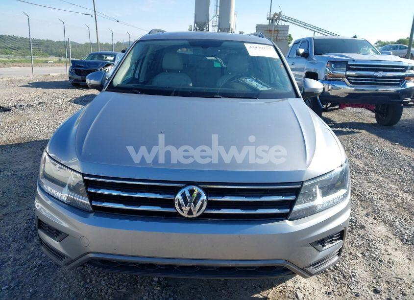 Photo 12 of 2021 Volkswagen Tiguan 2.0T SE/2.0T SE R-LINE BLACK/2.0T SEL (VIN 3VV2B7AX9MM073427)