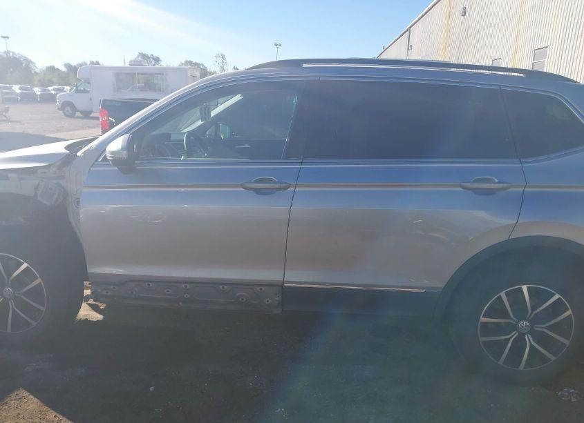 Photo 15 of 2021 Volkswagen Tiguan 2.0T SE/2.0T SE R-LINE BLACK/2.0T SEL (VIN 3VV2B7AX9MM079616)