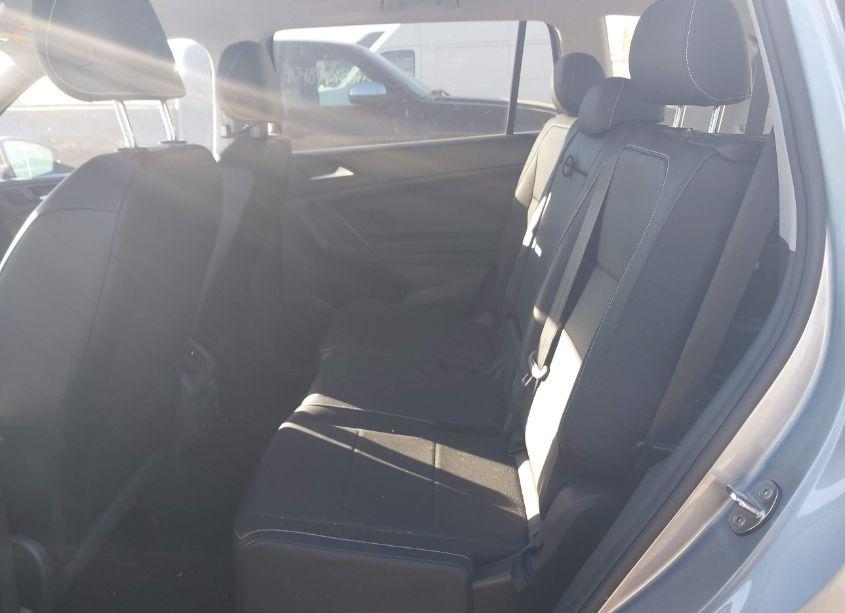 Photo 8 of 2021 Volkswagen Tiguan 2.0T SE/2.0T SE R-LINE BLACK/2.0T SEL (VIN 3VV2B7AX9MM079616)
