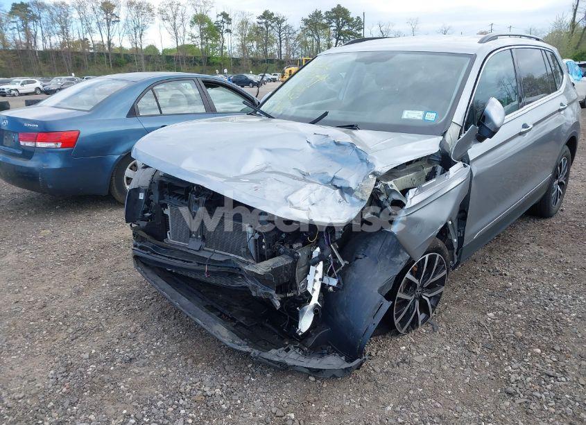 Photo 6 of 2021 Volkswagen Tiguan 2.0T SE/2.0T SE R-LINE BLACK/2.0T SEL (VIN 3VV2B7AX9MM135540)