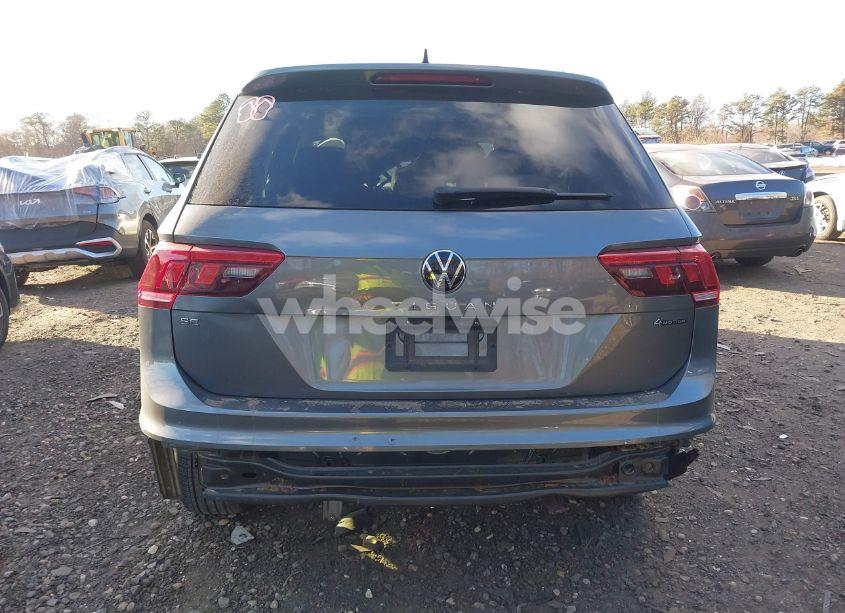 Photo 15 of 2022 Volkswagen Tiguan 2.0T SE (VIN 3VV2B7AX9NM015822)