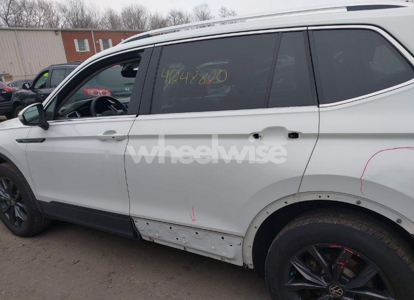 Photo 15 of 2022 Volkswagen Tiguan 2.0T SE (VIN 3VV2B7AX9NM029204)