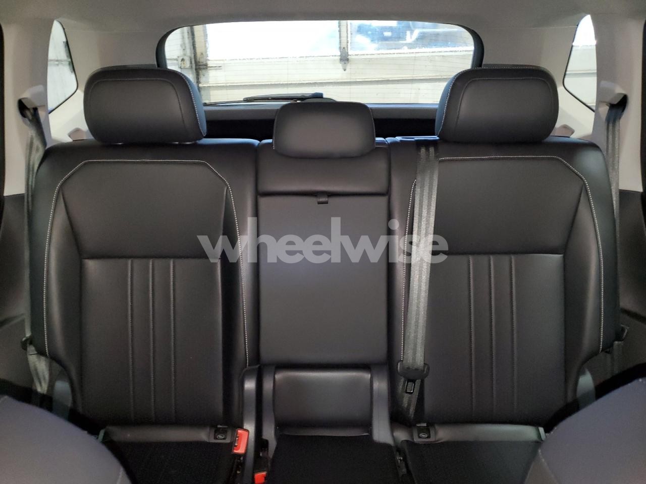 Photo 10 of 2024 VOLKSWAGEN TIGUAN SE (VIN 3VV2B7AX9RM135416)