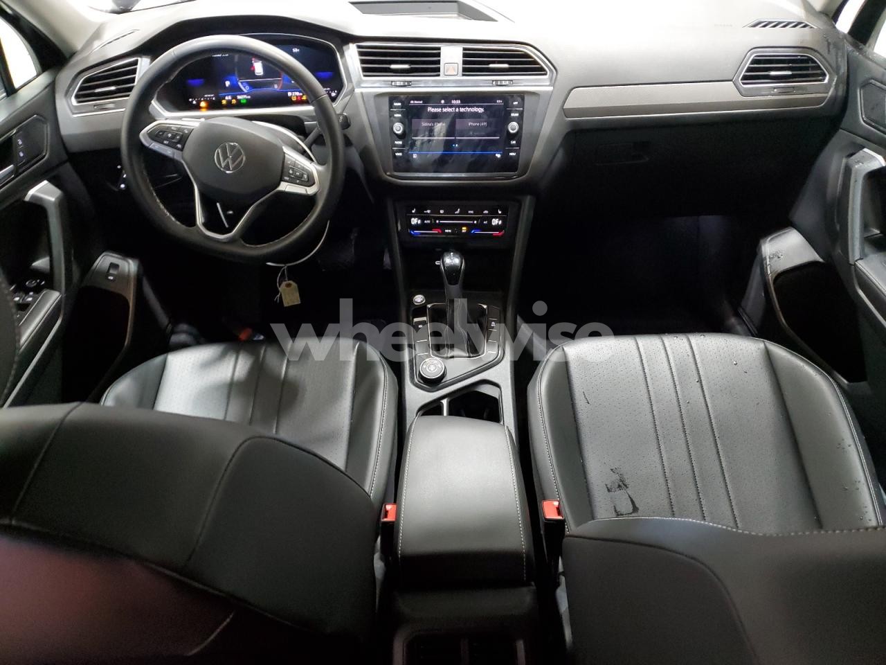 Photo 8 of 2024 VOLKSWAGEN TIGUAN SE (VIN 3VV2B7AX9RM135416)