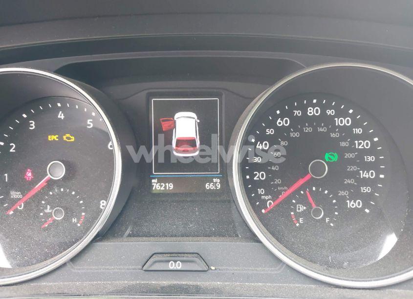 Photo 7 of 2018 Volkswagen Tiguan 2.0T SE/2.0T SEL (VIN 3VV2B7AXXJM179008)