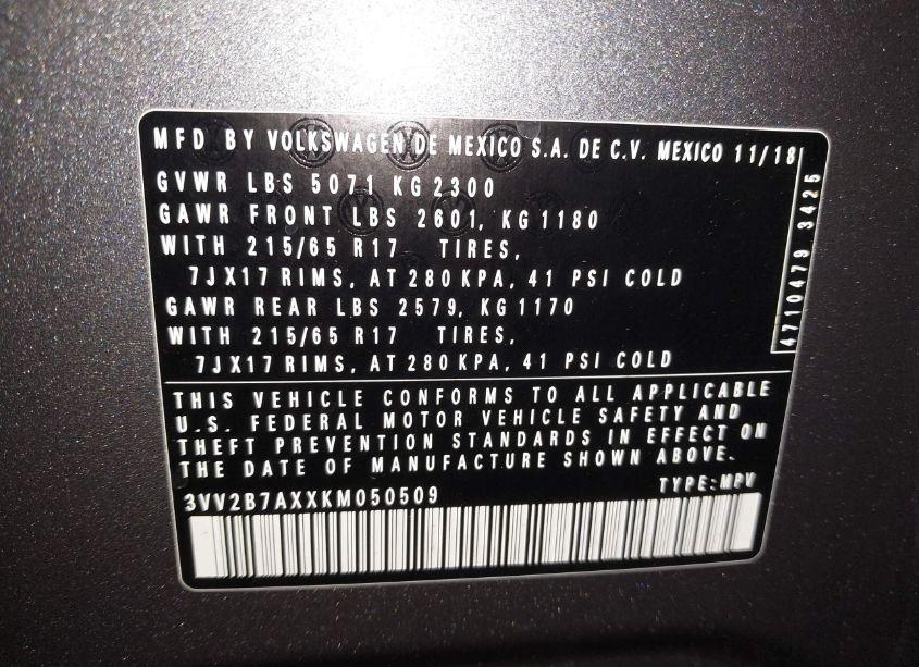 Photo 9 of 2019 Volkswagen Tiguan 2.0T SE/2.0T SEL/2.0T SEL R-LINE/2.0T SEL R-LINE BLACK (VIN 3VV2B7AXXKM050509)