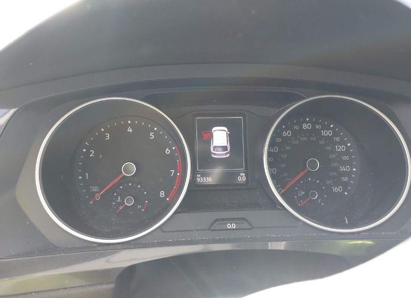 Photo 7 of 2019 Volkswagen Tiguan 2.0T SE/2.0T SEL/2.0T SEL R-LINE/2.0T SEL R-LINE BLACK (VIN 3VV2B7AXXKM126889)