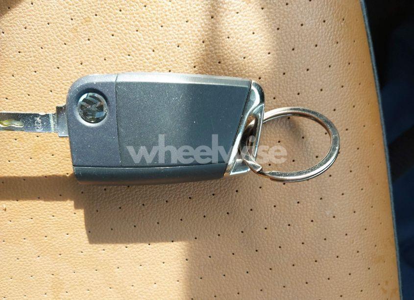 Photo 11 of 2019 Volkswagen Tiguan (VIN 3VV2B7AXXKM138024)