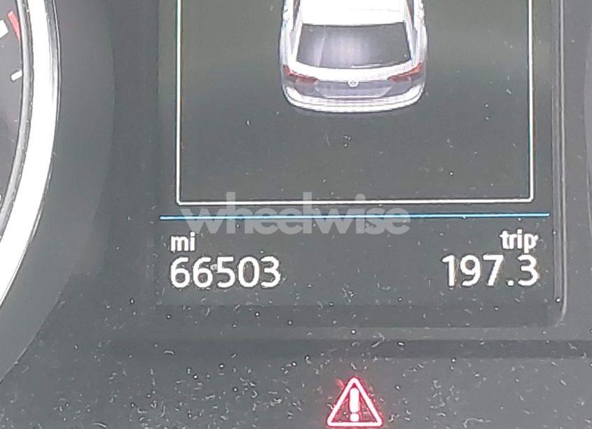 Photo 15 of 2019 Volkswagen Tiguan 2.0T SE/2.0T SEL/2.0T SEL R-LINE/2.0T SEL R-LINE BLACK (VIN 3VV2B7AXXKM146446)