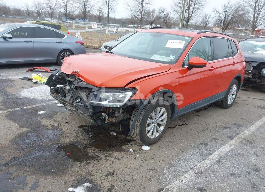 Photo 6 of 2019 Volkswagen Tiguan 2.0T SE/2.0T SEL/2.0T SEL R-LINE/2.0T SEL R-LINE BLACK (VIN 3VV2B7AXXKM146446)