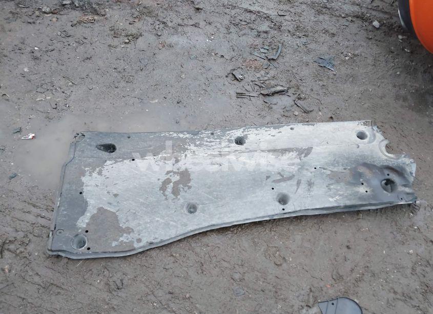 Photo 12 of 2019 Volkswagen Tiguan 2.0T SE/2.0T SEL/2.0T SEL R-LINE/2.0T SEL R-LINE BLACK (VIN 3VV2B7AXXKM161660)