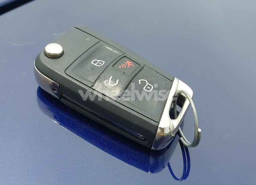 Photo 11 of 2021 Volkswagen Tiguan (VIN 3VV2B7AXXMM084355)