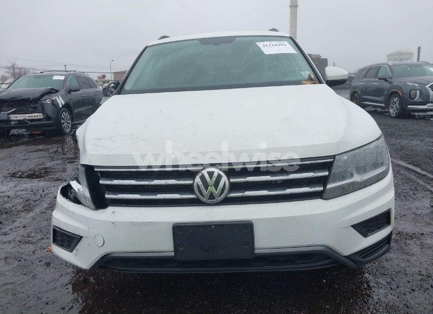 Photo 12 of 2021 Volkswagen Tiguan 2.0T SE/2.0T SE R-LINE BLACK/2.0T SEL (VIN 3VV2B7AXXMM084436)