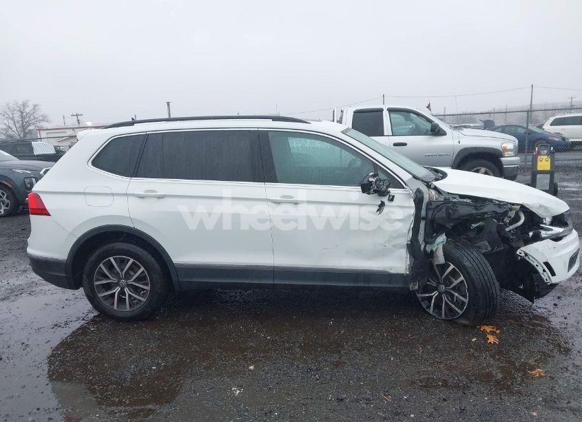 Photo 13 of 2021 Volkswagen Tiguan 2.0T SE/2.0T SE R-LINE BLACK/2.0T SEL (VIN 3VV2B7AXXMM084436)