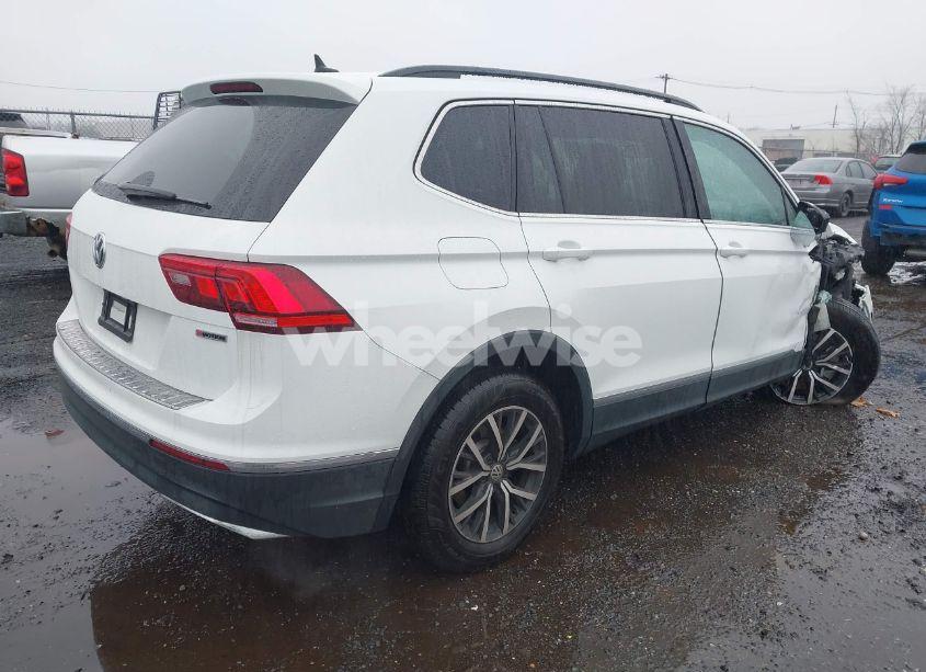 Photo 4 of 2021 Volkswagen Tiguan 2.0T SE/2.0T SE R-LINE BLACK/2.0T SEL (VIN 3VV2B7AXXMM084436)