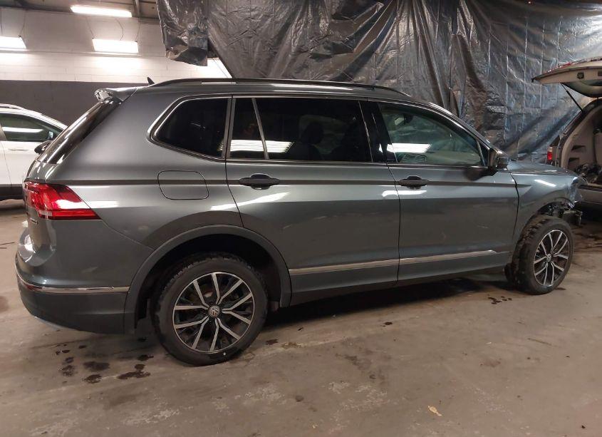 Photo 4 of 2021 Volkswagen Tiguan 2.0T SE/2.0T SE R-LINE BLACK/2.0T SEL (VIN 3VV2B7AXXMM090964)