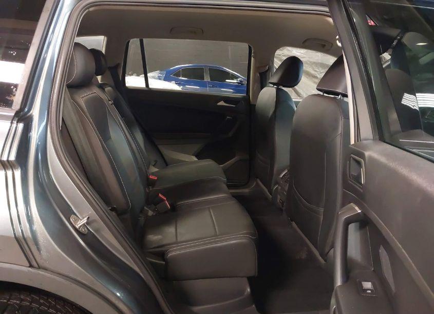 Photo 8 of 2021 Volkswagen Tiguan 2.0T SE/2.0T SE R-LINE BLACK/2.0T SEL (VIN 3VV2B7AXXMM090964)