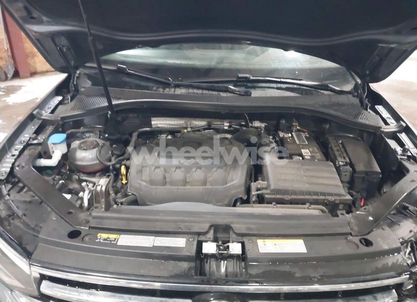 Photo 10 of 2022 Volkswagen Tiguan 2.0T SE (VIN 3VV2B7AXXNM019667)