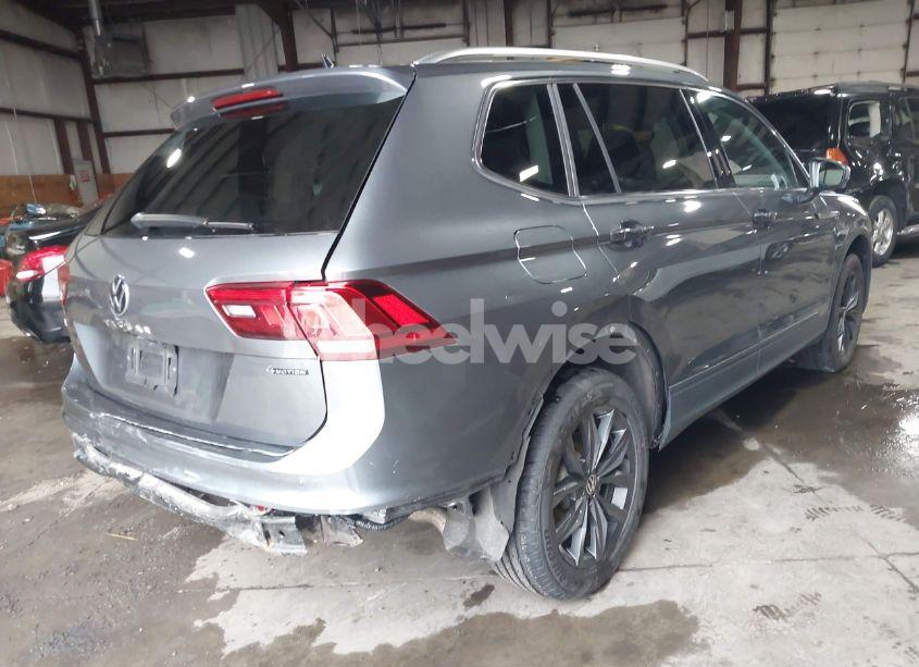 Photo 4 of 2022 Volkswagen Tiguan 2.0T SE (VIN 3VV2B7AXXNM019667)