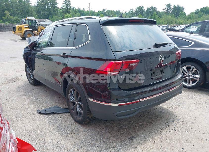 Photo 3 of 2022 Volkswagen Tiguan 2.0T SE (VIN 3VV2B7AXXNM060140)